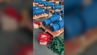 Exportverpackung des Seilzuges im Gange
