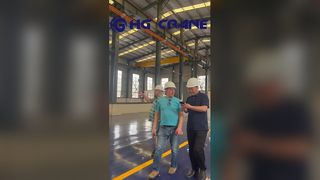 Un cliente ruso visita HGCRANE-2025